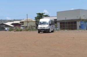 Aménagement de la place derrière la MJC de Kawéni