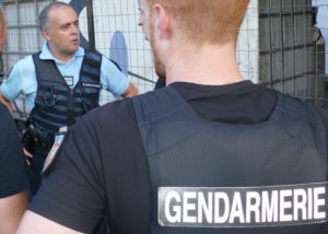 Le colonel Leclercq, commandant la gendarmerie de Mayotte, en intervention